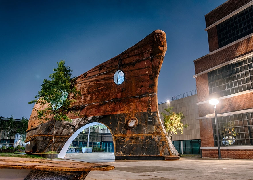 Archisearch A CORRODED SHIP'S HULL TRANSFORFMED INTO A PLANTED PUBLIC SPACE